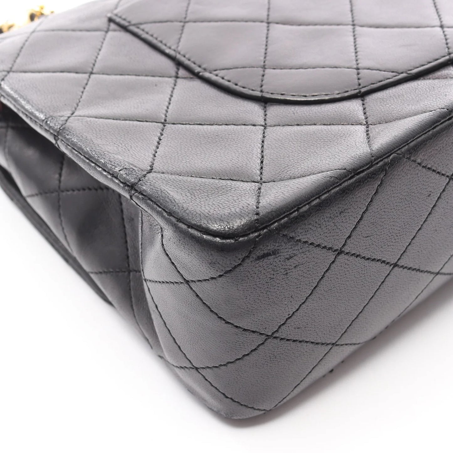 Chanel Classic Flap Bag Vintage Medium Lambskin Black Gold Hardware