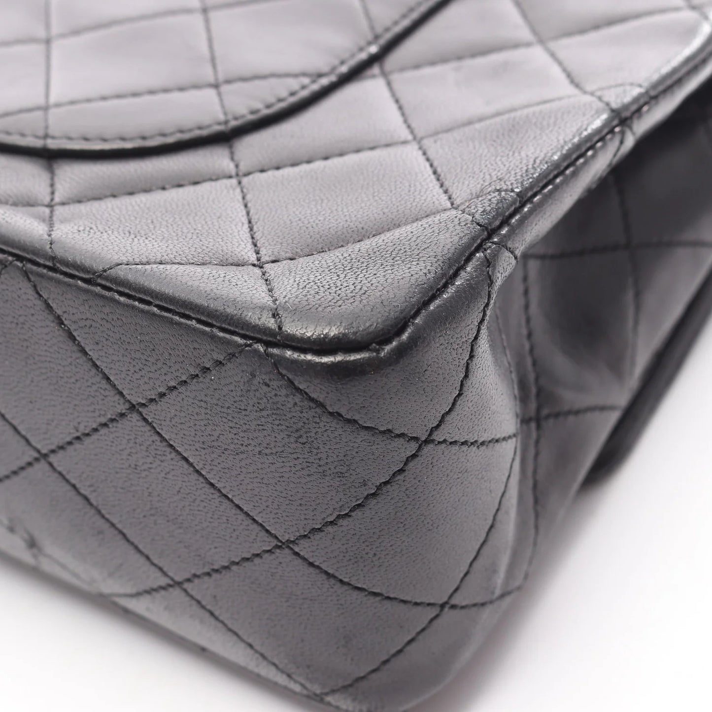 Chanel Classic Flap Bag Vintage Medium Lambskin Black Gold Hardware