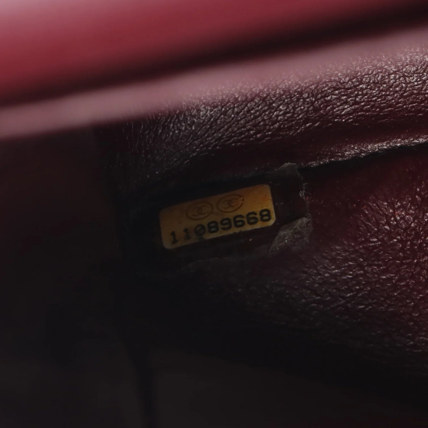 Chanel Classic flap Bag Vintage Medium Lambskin Black Silver Hardware