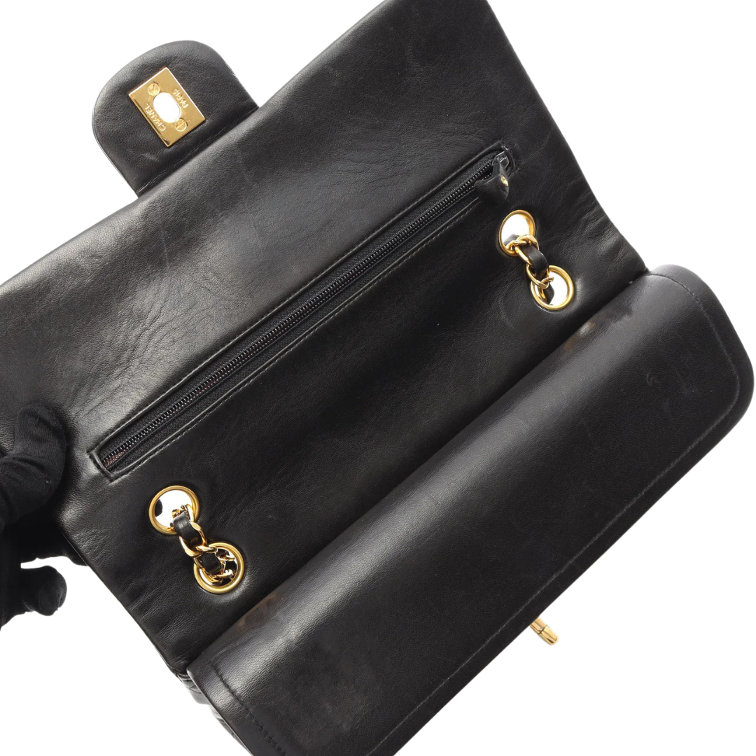Chanel Classic Flap Bag Medium Lambskin