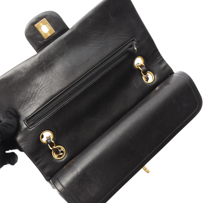Chanel Classic Flap Bag Medium Lambskin