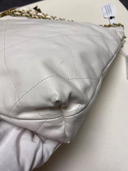 Chanel 22 bag small + touch up Pre Order