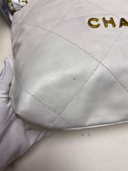 Chanel 22 bag small + touch up Pre Order
