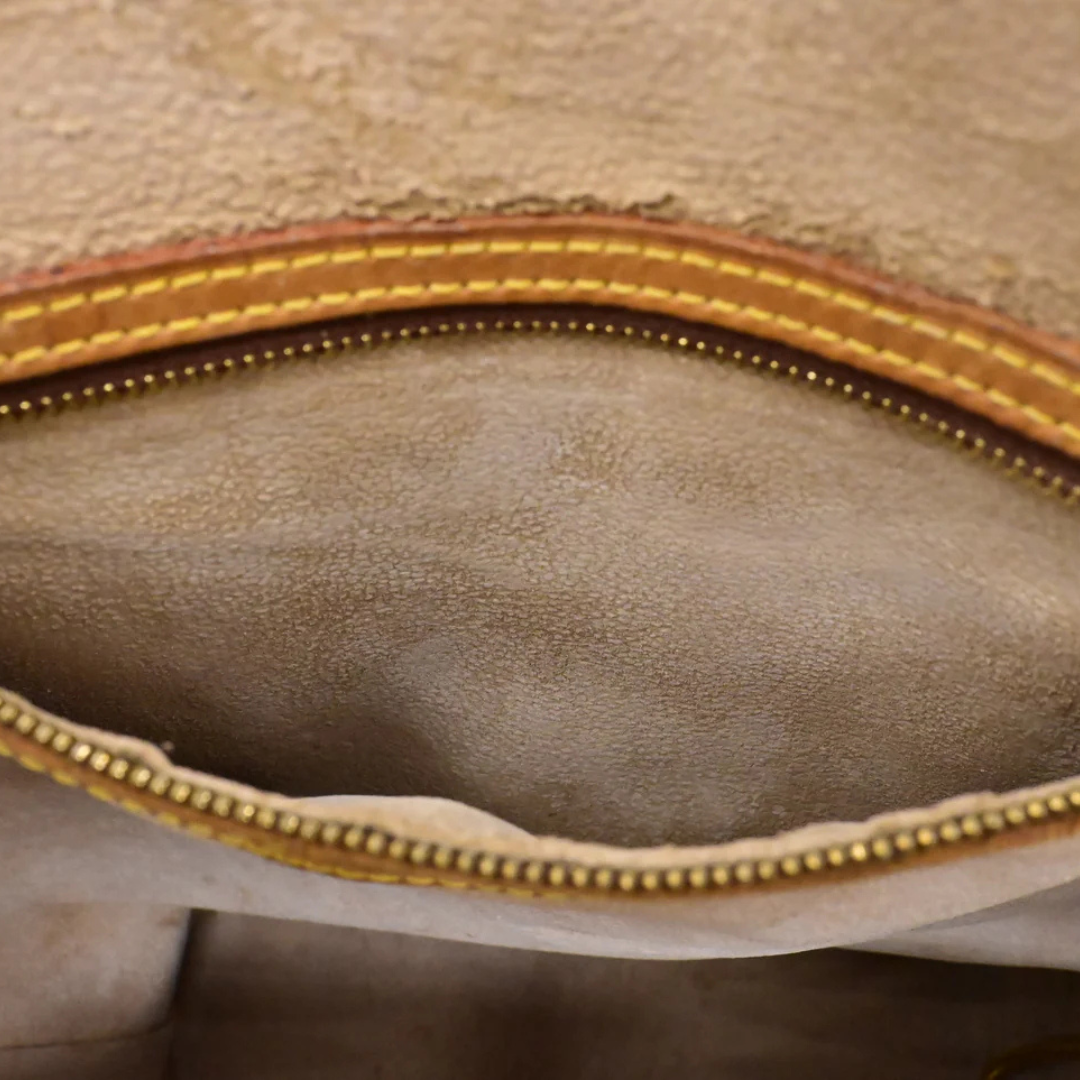 Louis Vuitton Bucket Bag GM