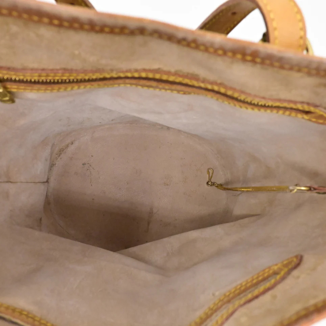 Louis Vuitton Bucket Bag GM