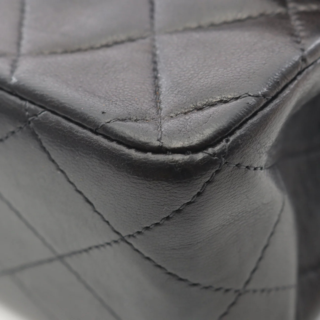 Chanel Classic Flap Bag Medium Lambskin