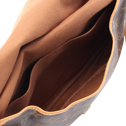 Louis Vuitton Saumur 30 Bag