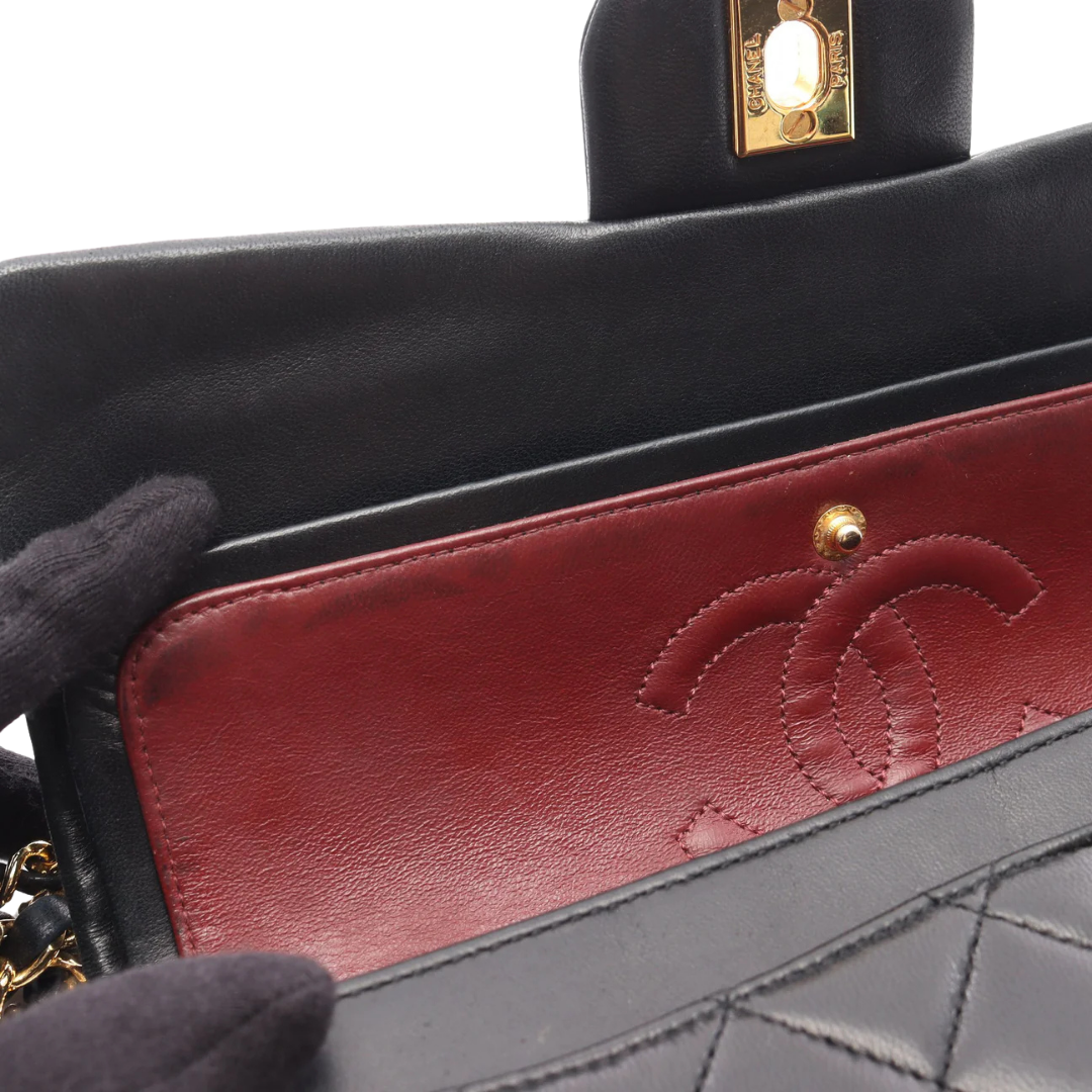 Chanel Classic Flap Bag Medium Lambskin