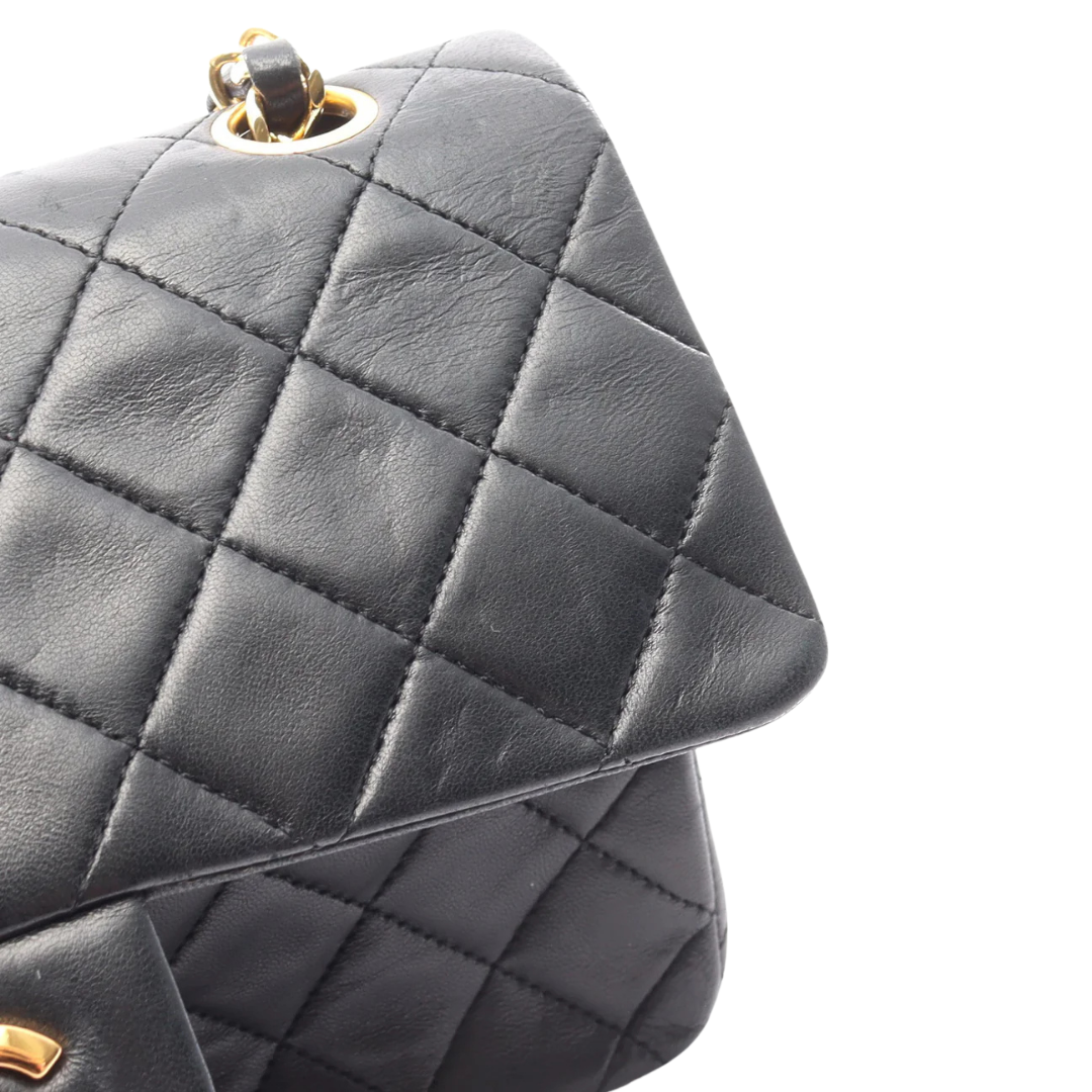 Chanel Classic Flap Bag Medium Lambskin