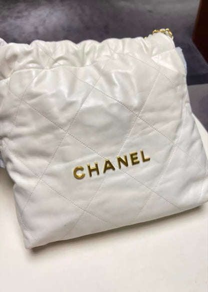 Chanel 22 bag small + touch up Pre Order