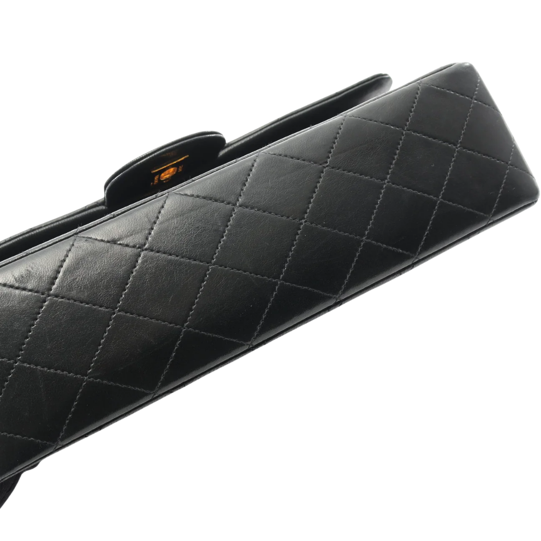 Chanel Classic Flap Bag Vintage Medium Lambskin Black