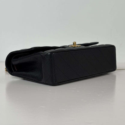 Chanel Classic Medium Vintage Bag Caviar Gold Hardware