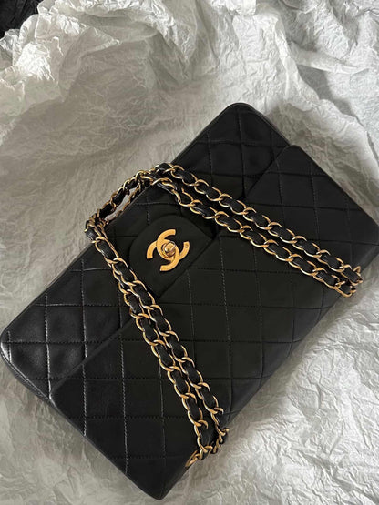 Chanel Classic Flap Bag Medium Vintage