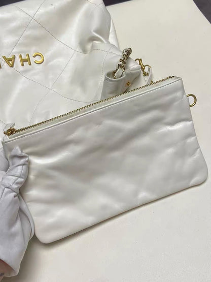 Chanel 22 bag small + touch up Pre Order