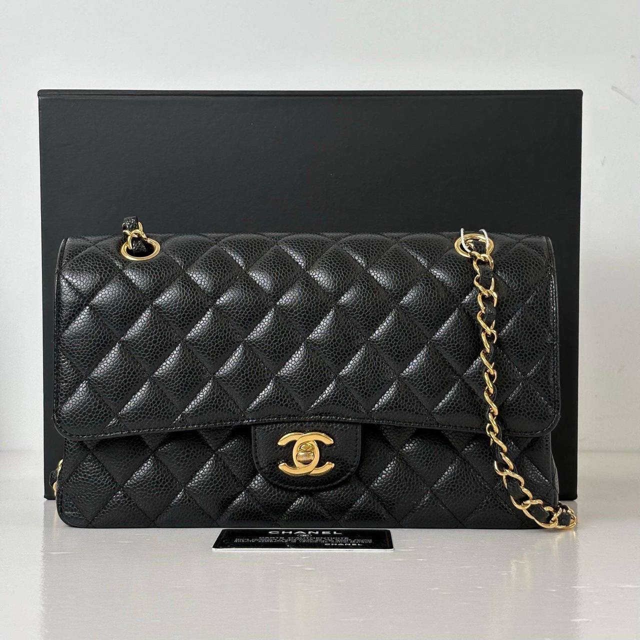 Chanel Classic Medium Vintage Bag Caviar Gold Hardware