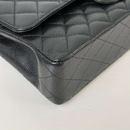 Chanel Classic Medium Vintage Bag Caviar Gold Hardware
