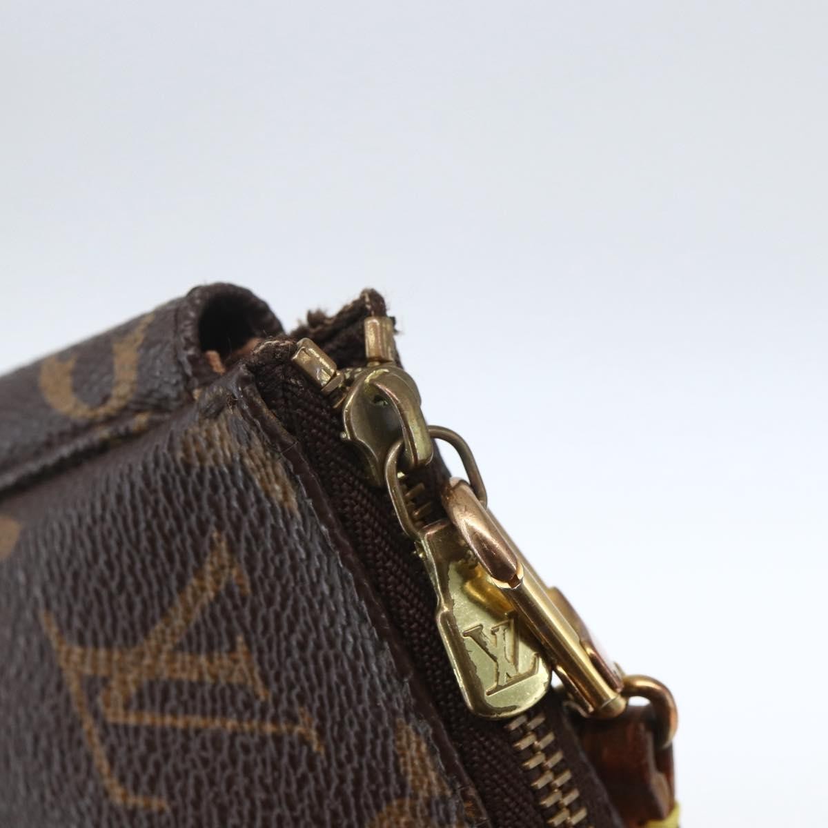 Louis Vuitton Pochette Monogram Vintage Bag