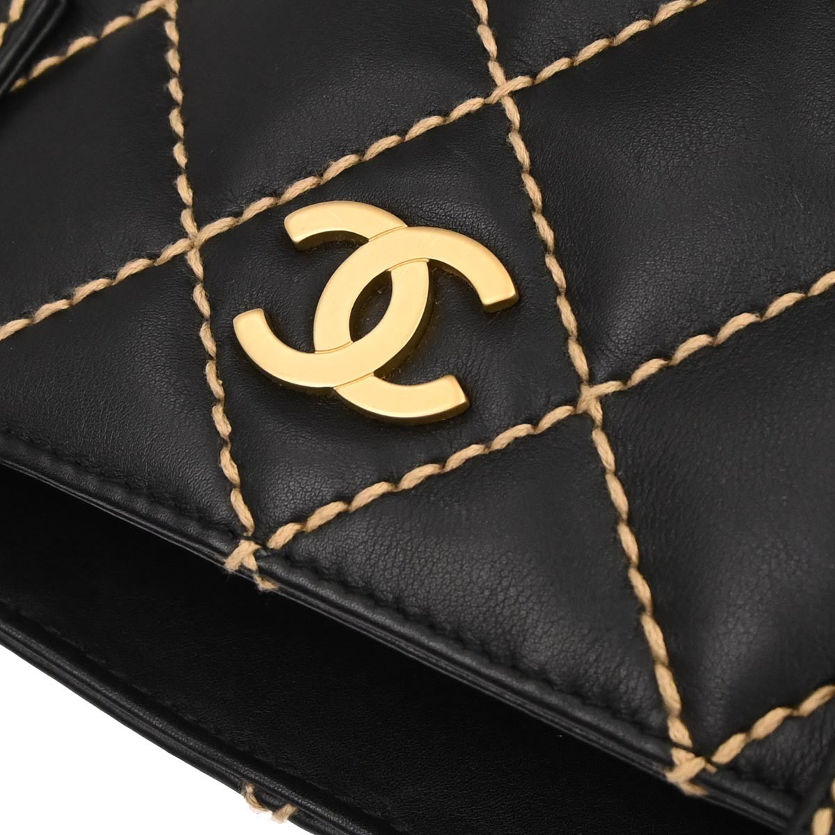 Chanel Surpique Tote Quilted Leather Vintage Bag Black Gold Hardware Medium